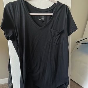 Black v neck short sleeve